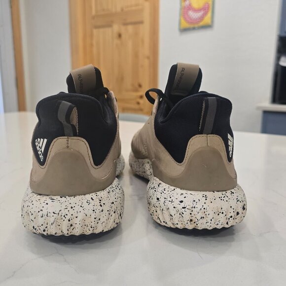 Adidas Alphabounce 1 'Trace Khaki' running shoe.  - Picture 3 of 12
